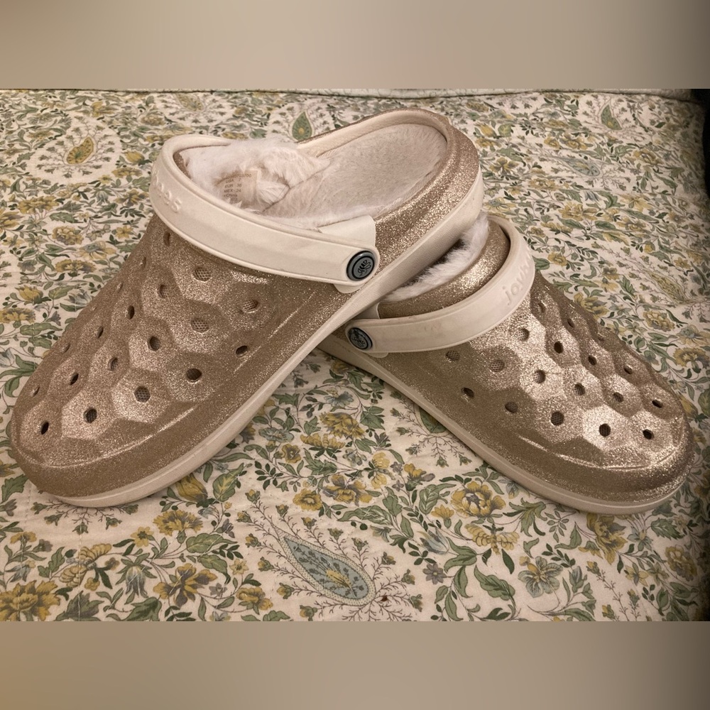 JOYBEES GOLD FAUX FUR LINED (REMOVABLE Insert) Clogs Glitter slip-on size 7